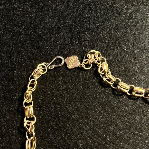 Kendra Scott Harlow Statement Necklace – Rose Gold - Picture 4 of 4